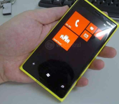 Bilder-eines-Lumia-mit-Windows-Phone-8-aufgetaucht