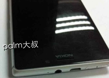 lumia-leak-metallgehaeuse-2